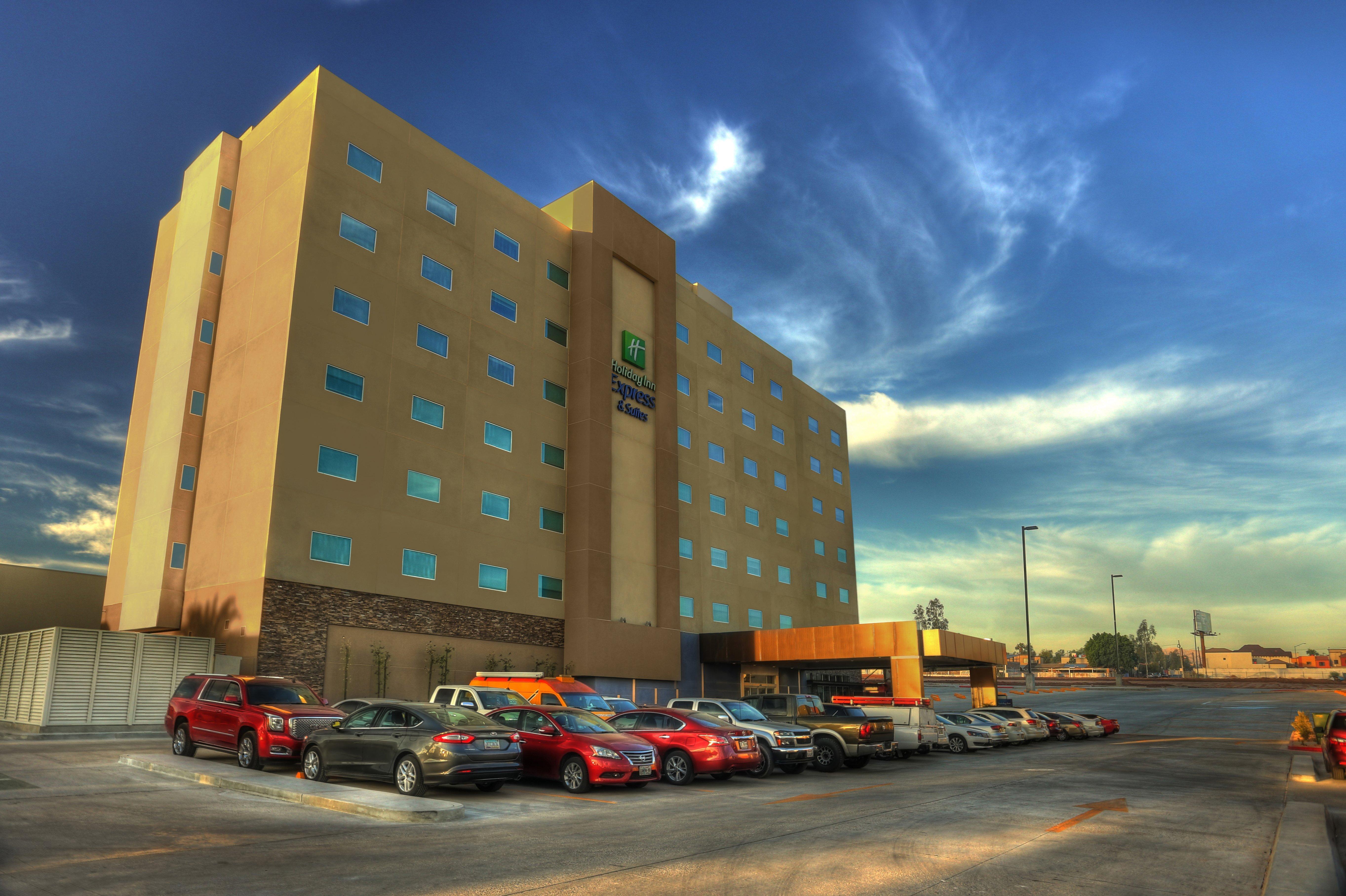 Holiday Inn Express & Suites Mexicali By Ihg Экстерьер фото