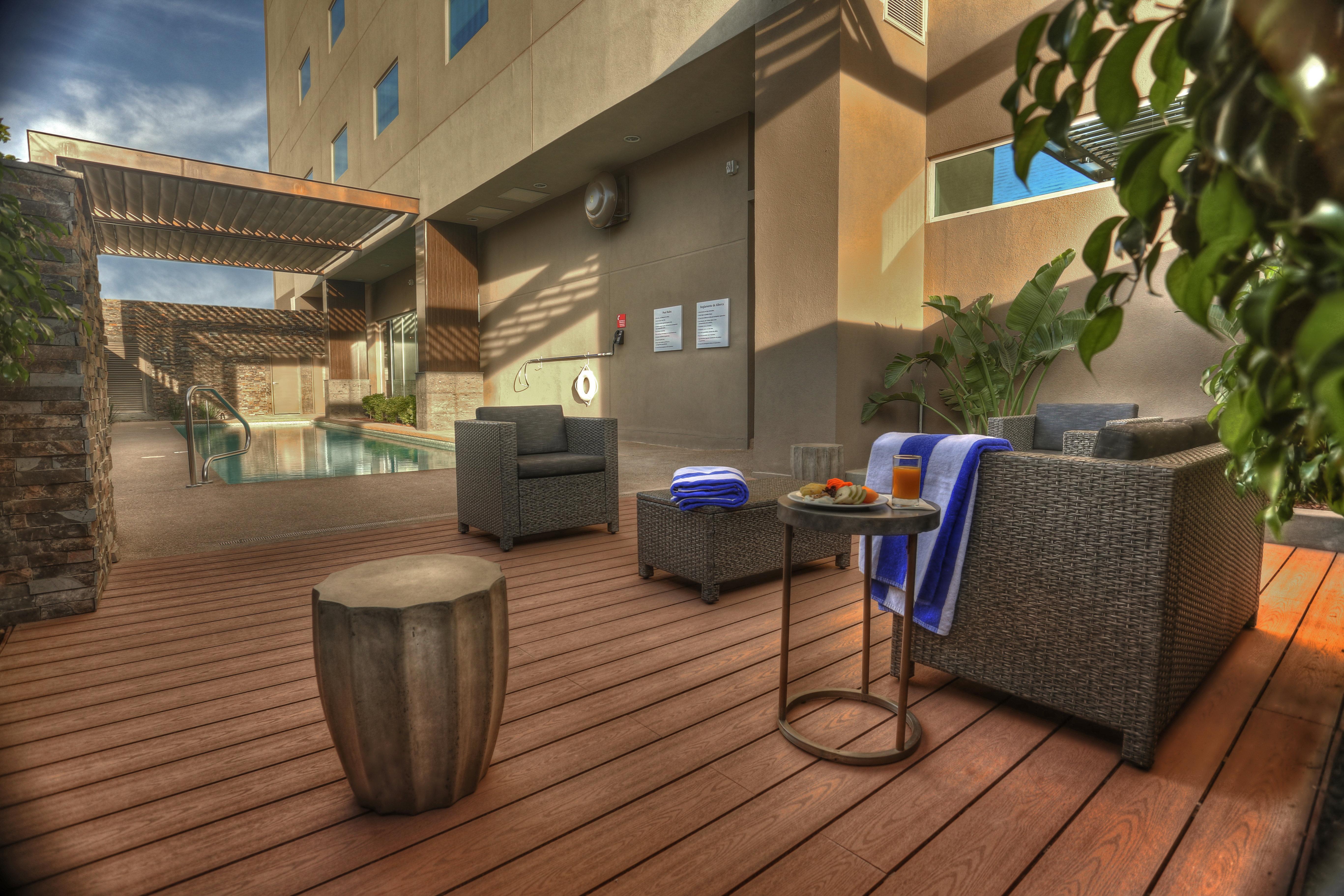 Holiday Inn Express & Suites Mexicali By Ihg Экстерьер фото