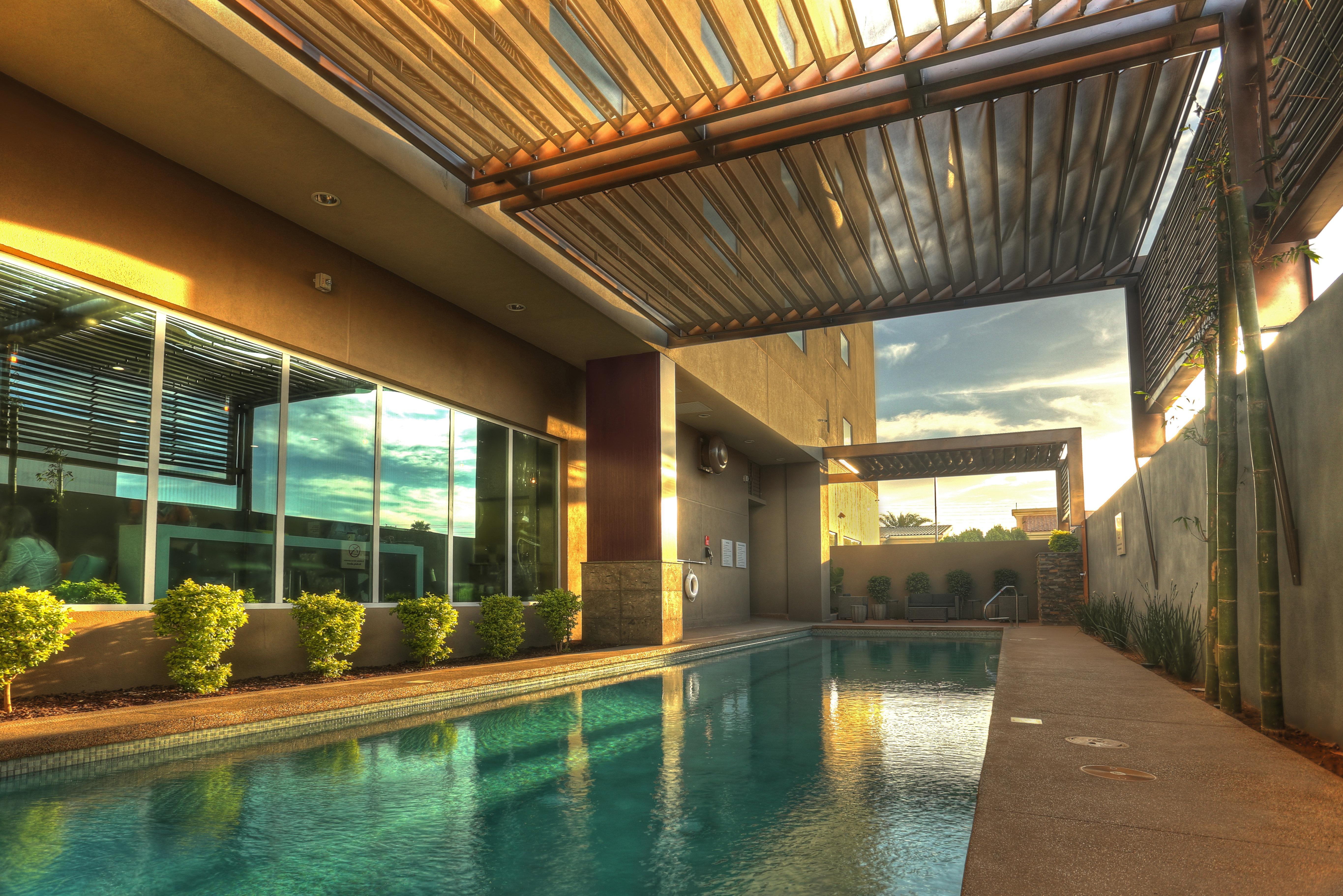 Holiday Inn Express & Suites Mexicali By Ihg Экстерьер фото